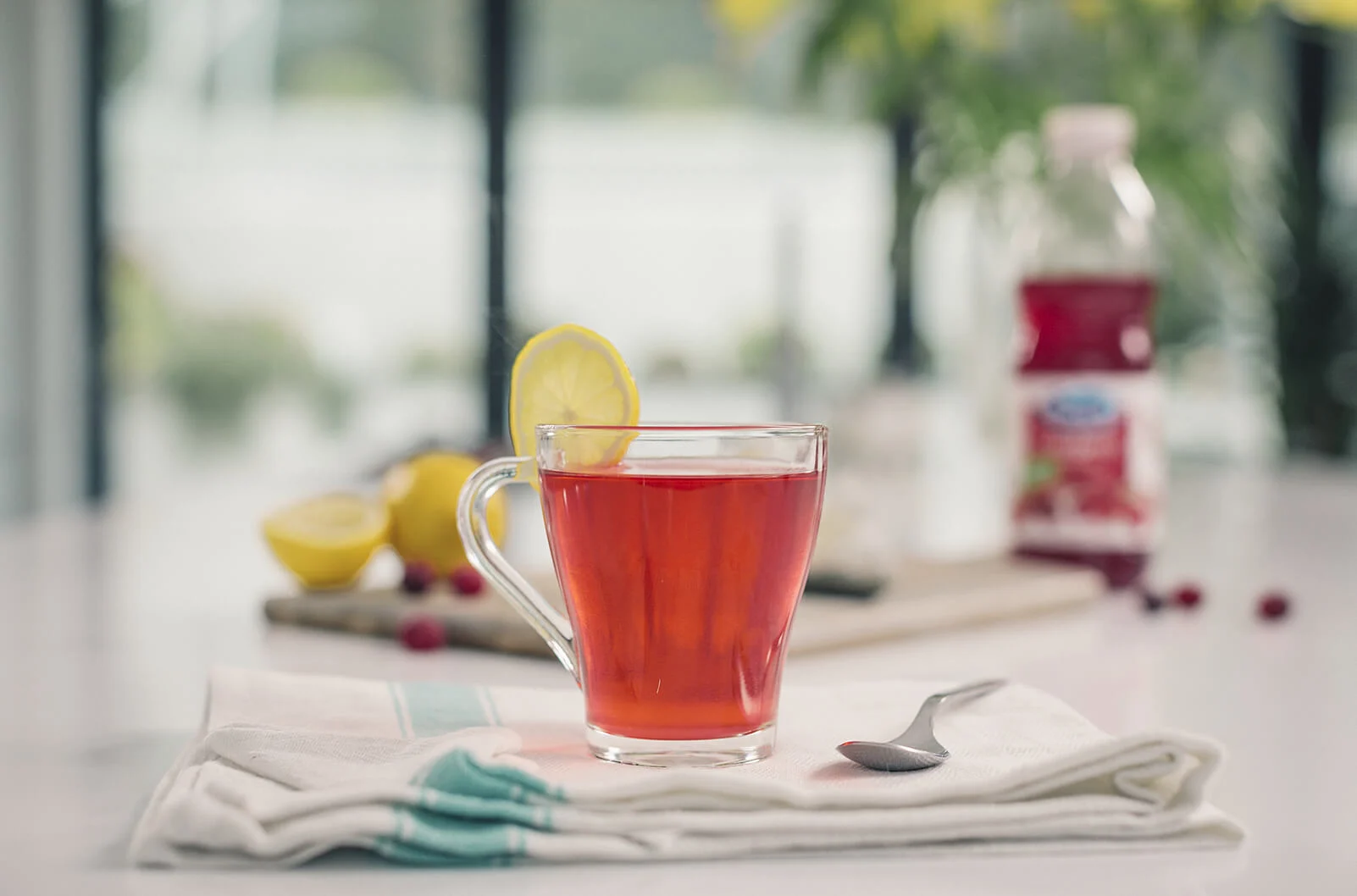 Cranberry, ginger and lemon tea